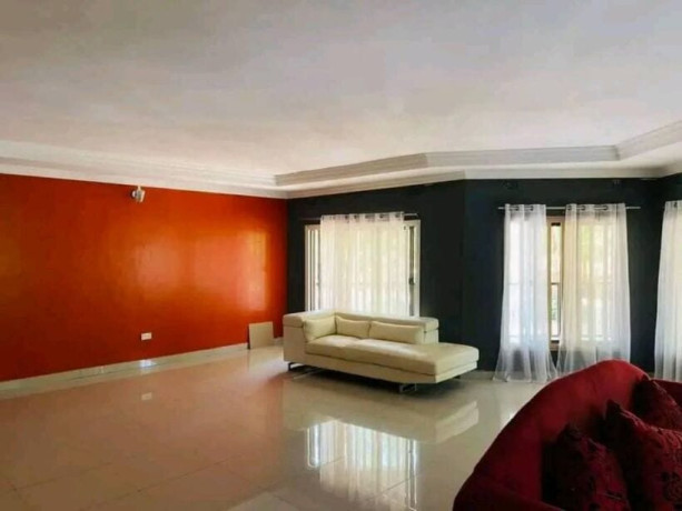 5-bedroom-house-for-sale-in-new-kasama-big-3