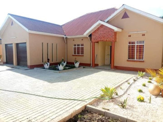 3-bedroom-standalone-house-for-rent-in-meanwood-ndeke