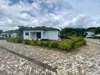 3-bedroom-standalone-flat-for-rent-in-ibex-hill