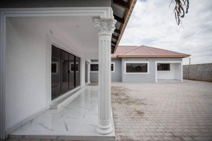 2-bedroom-flats-for-rent-in-chalala-big-5