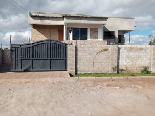 2-bedroom-house-for-rent-in-chalala