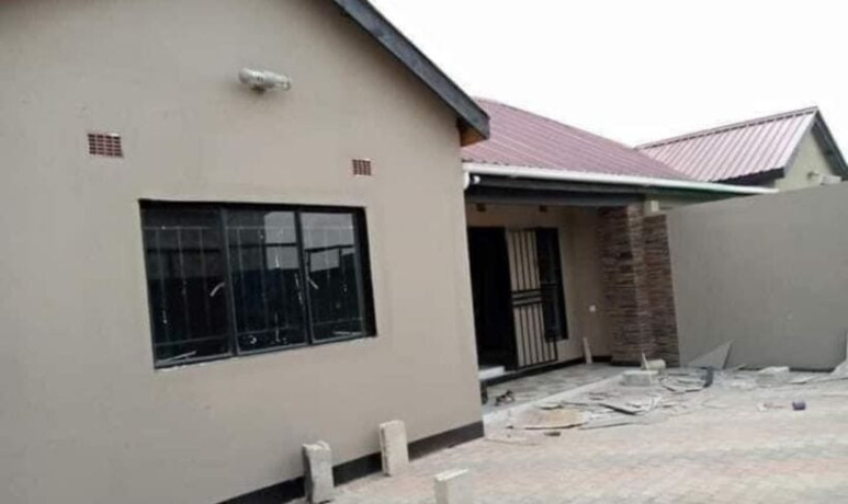 3-bedroom-house-for-sale-in-new-kasama-big-0