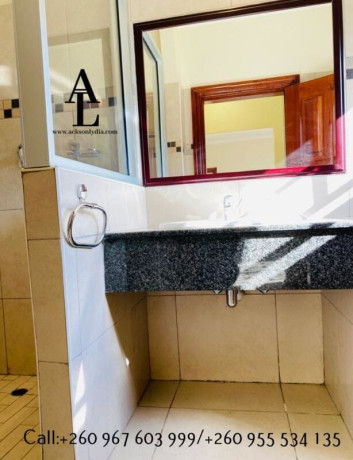 2-bedroom-apartment-for-rent-in-longacres-big-5