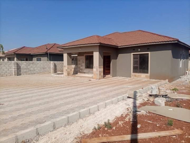 3-bedroom-house-for-sale-in-new-kasama-big-7