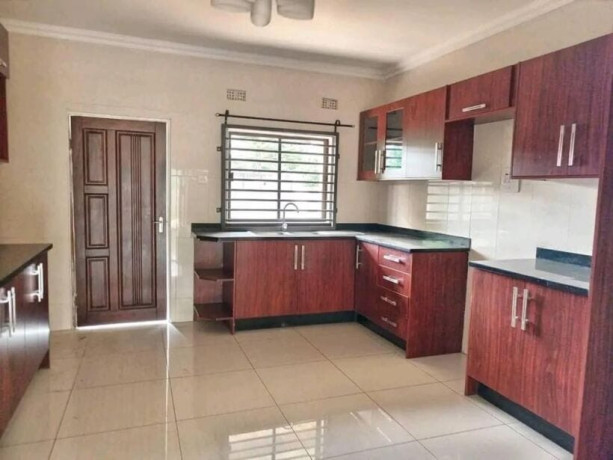 3-bedroom-flat-for-rent-in-new-kasama-big-0