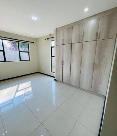 3-bedroom-flat-for-rent-in-new-kasama-big-4