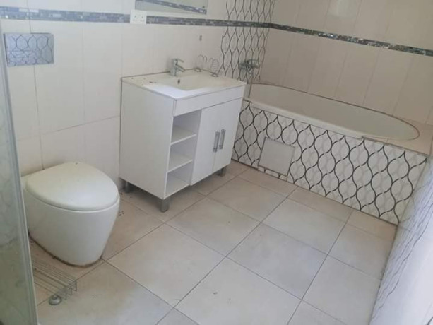 3-bedroom-flat-for-rent-in-makeni-bonaventure-big-4