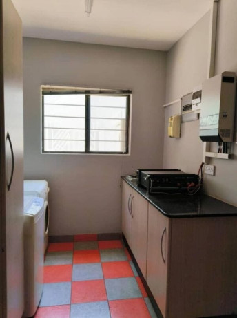 modern-3-bedroom-apartment-for-rent-in-longacres-big-9