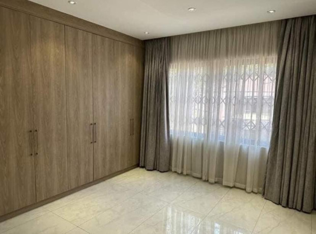 4-bedroom-house-for-rent-in-longacres-big-3