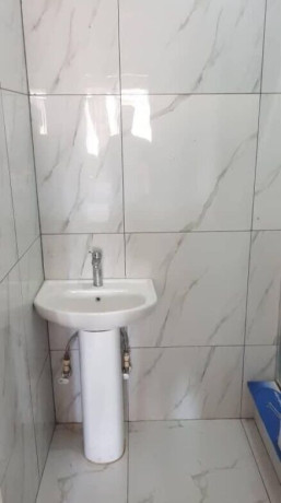 5-bedroom-house-for-rent-in-new-kasama-big-5