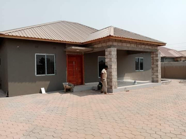 3-bedroom-house-for-sale-in-new-kasama-big-0