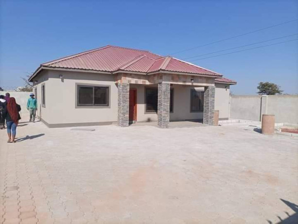 3-bedroom-house-for-sale-in-new-kasama-big-4