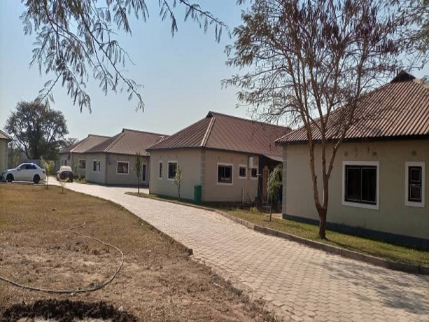 3-bedroom-flat-for-rent-in-waterfalls-big-5