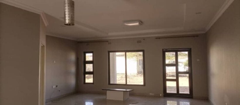 3-bedroom-flat-for-rent-in-waterfalls-big-2