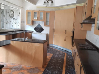 5-bedroom-stand-alone-for-sale-in-kalundu