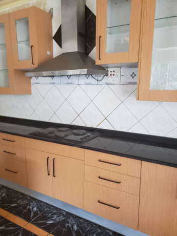 5-bedroom-stand-alone-for-sale-in-kalundu-big-1