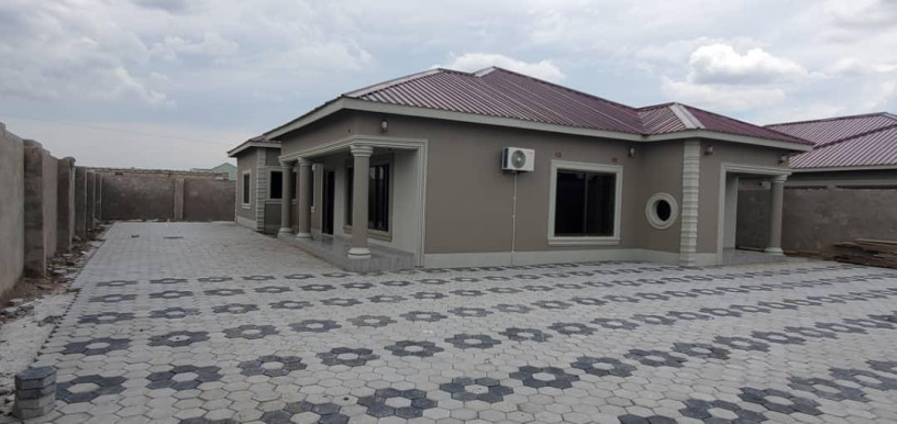 three-bedrooms-house-for-sale-in-meanwood-chamba-valley-phase-2-big-0
