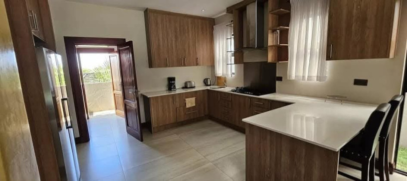 roma-parkluxurious-2bed-townhouses-fully-furnished2500-big-2