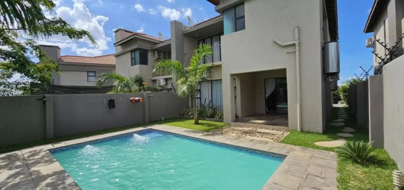 roma-parkluxurious-2bed-townhouses-fully-furnished2500-big-4